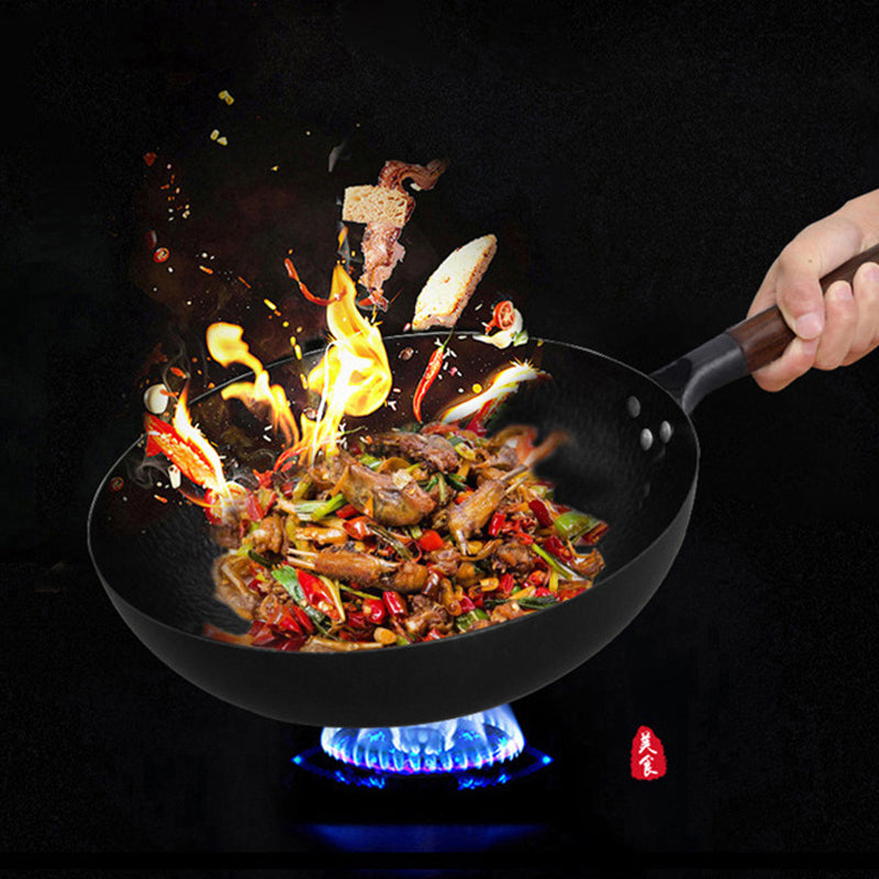 Handmade Traditional Iron Wok – Cast Iron Pan for Cooking & Stir-Fry